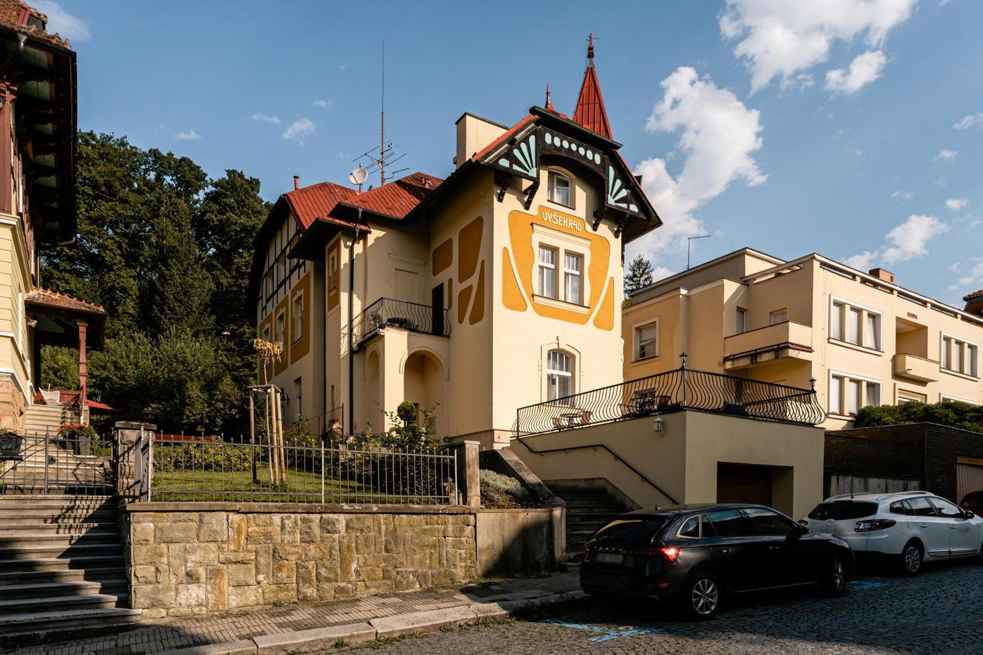 Vila Vysehrad Luhačovice Exterior foto